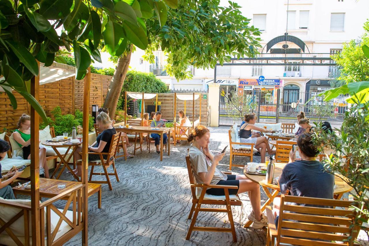 Auberge De Jeunesse Hi Nice Les Camelias ภายนอก รูปภาพ