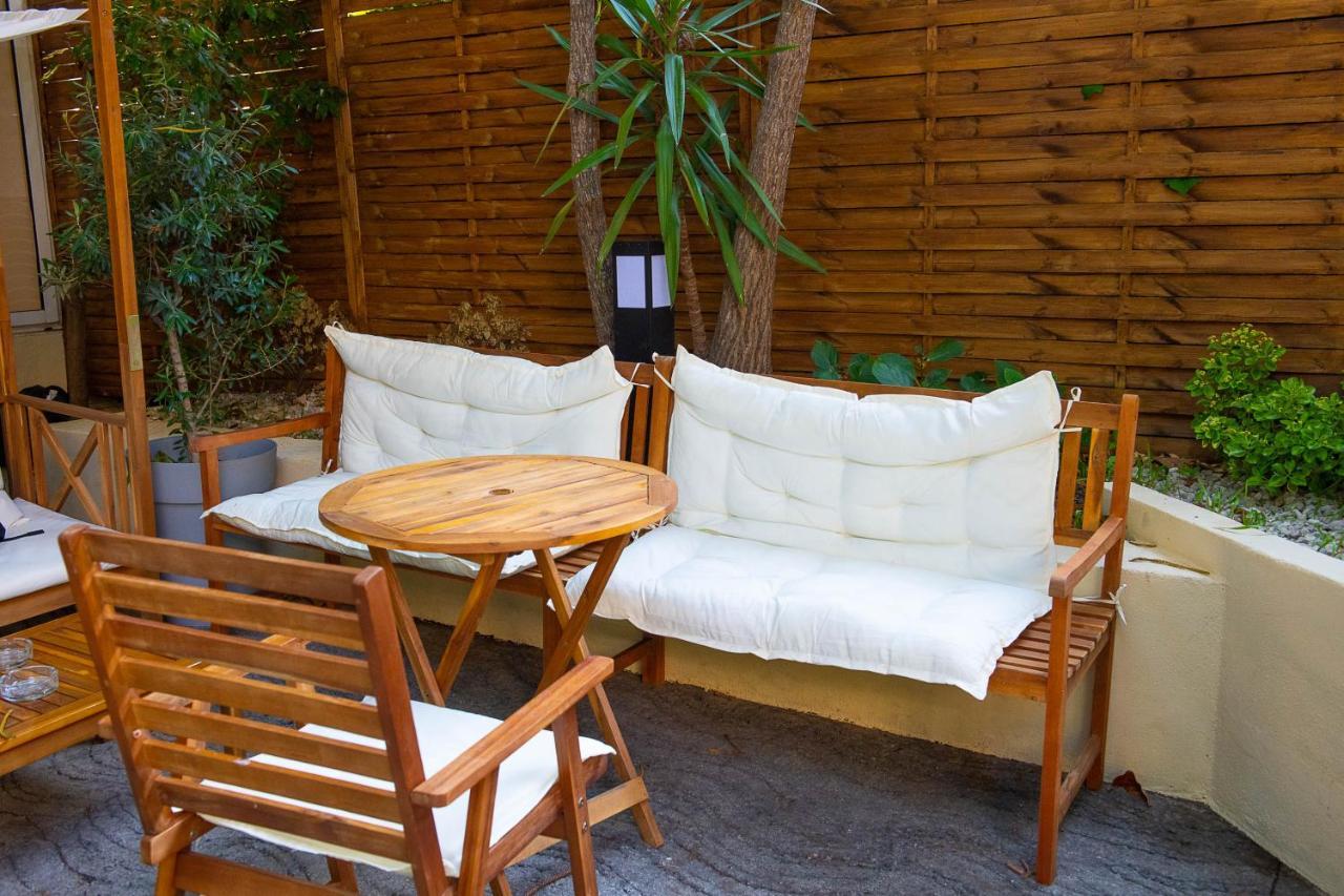 Auberge De Jeunesse Hi Nice Les Camelias ภายนอก รูปภาพ